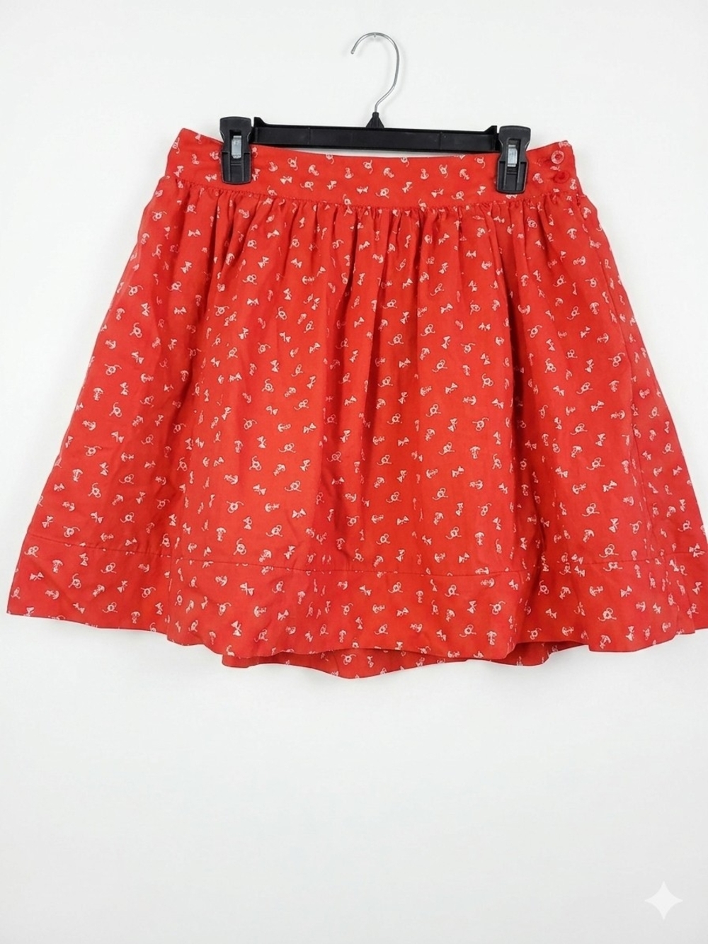 Vineyard Vines Redish orange Mini Skirt with White Floral Print